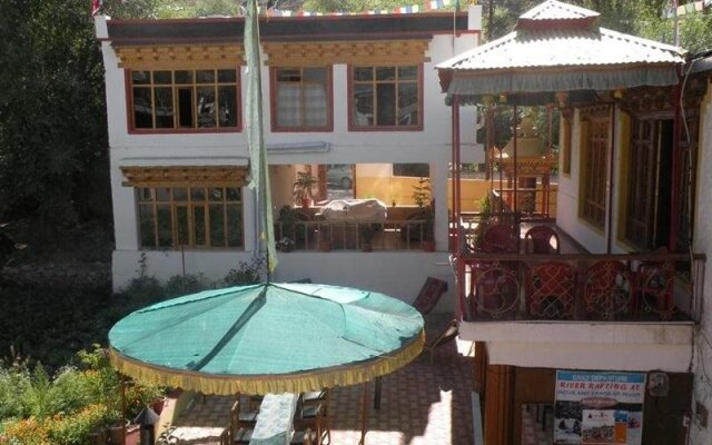 Hotel Chube