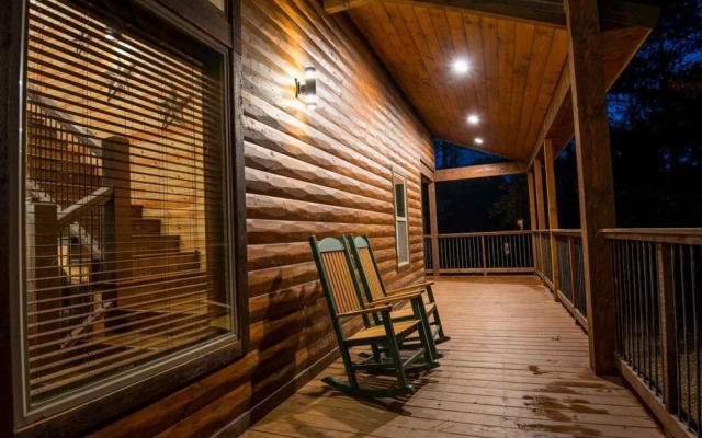 Simmer Down Lodge - 5 Br Cabin