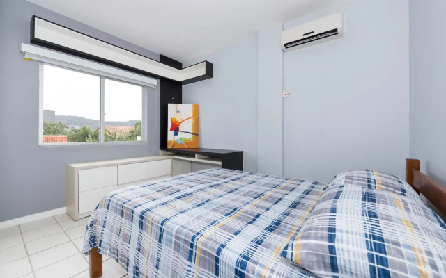 Apartamento com Vista Mar a 30 metros da praia