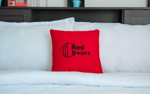 RedDoorz @ Pamaong Street