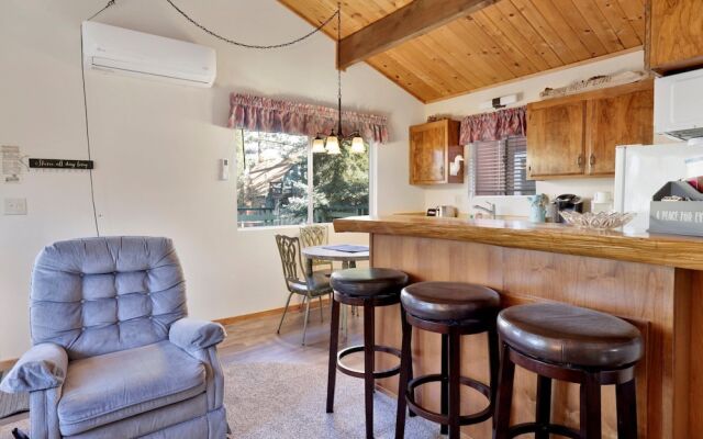 Escape IN THE Pines #2276