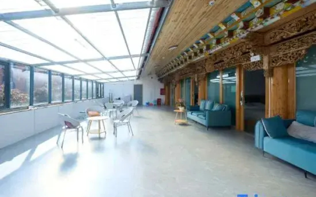 Misty Vale Xiuyu Oxygen-Supplied Homestay (Dukezong Ancient City)