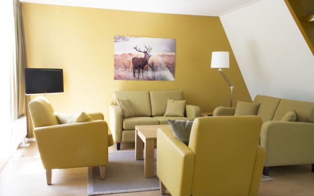 Restyled Bungalow With Dishwasher, Located on De Veluwe