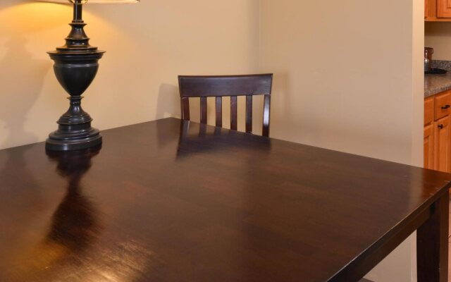 Country Hearth Inn & Suites Edwardsville St. Louis