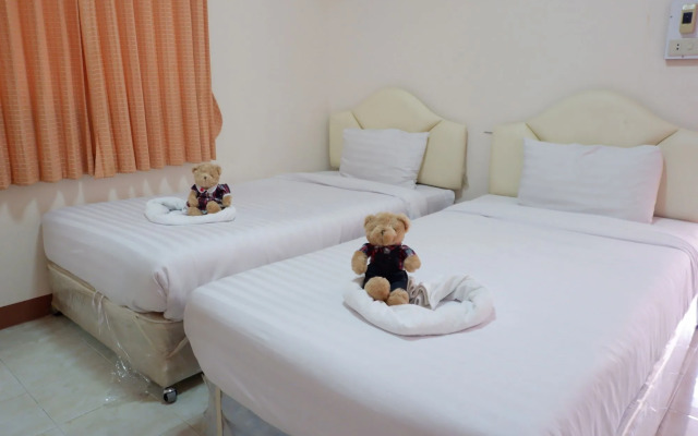 Seaside Hua Hin by OYO Rooms
