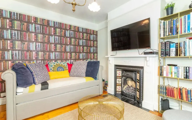 The River Cam Escape - 5BDR with Private Garden with Pond