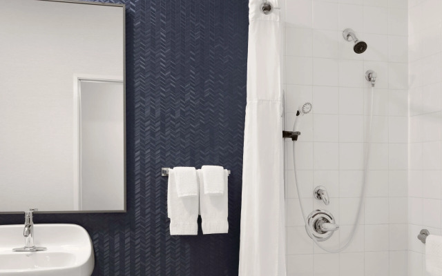 Fairfield Inn & Suites by Marriott Chicago Naperville/Aurora