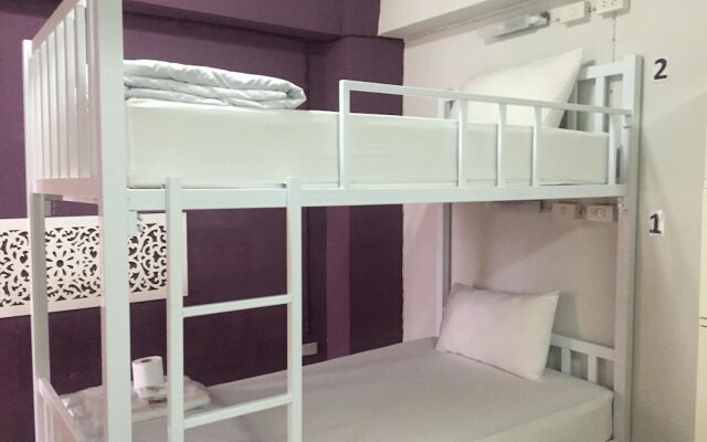 Donmuang Airport Hostel