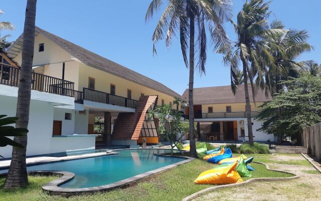 Cozybaze Gili Hostel