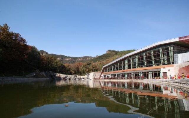 Jinchao Yuma Yaji Mountain Forest Hotel