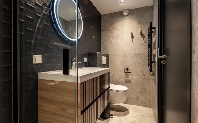 Playful and Luxurious Apartment in Heart of Delft