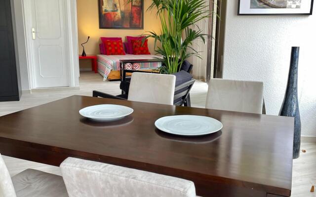 Home2Book El Encanto de la Plaza del Príncipe