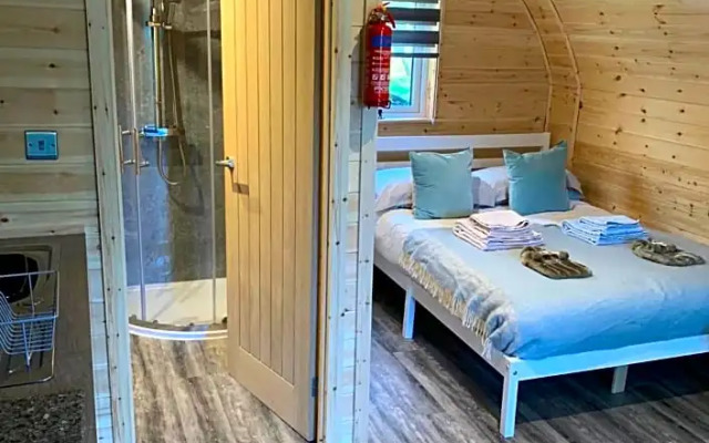 The Highland Hideaway Pod