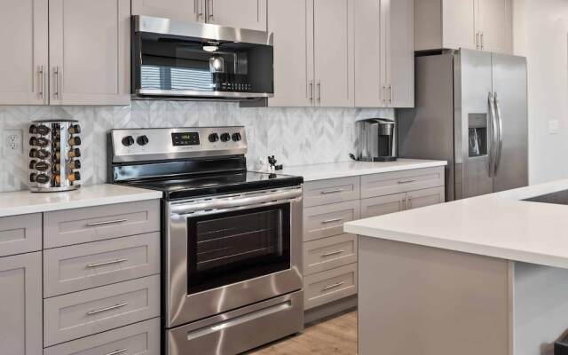 Desert Disney 2 Bedroom Condo