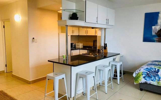 206 Tenbury Beach Apartment