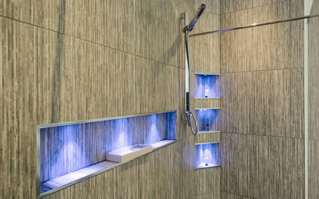 Chic Luxury - Central - Beach Access - Wind