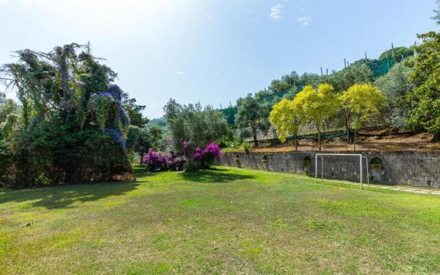 Villa With Shared Pool in Massa Lubrense by Wonderful Italy