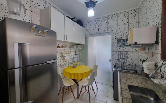 Apto em frente à praia em Caraguatatuba