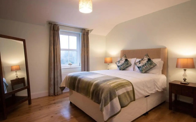 Salmons Leap Sneem Village Kerry