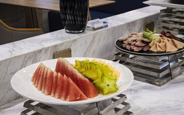 Kyriad Marvelous Hotel（Foshan Sanshui Wanda Plaza Branch）
