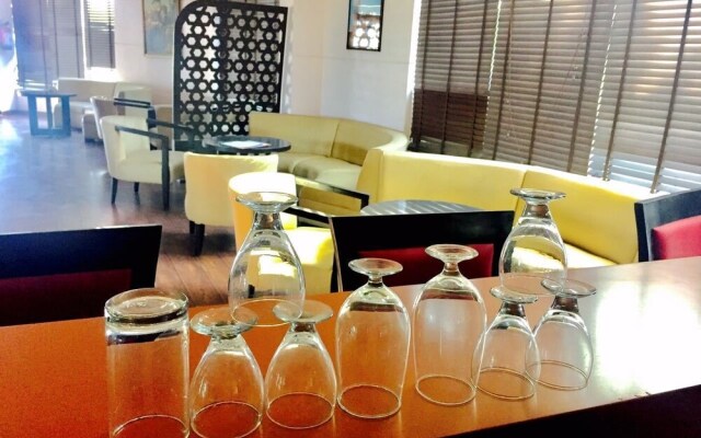 Centre Point Hotel Neemrana