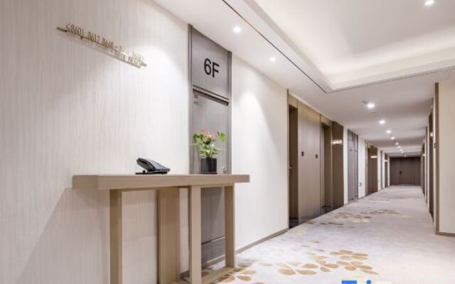 Ningbo Ping'an Hotel (City Sports Center Tianyi Square Branch)