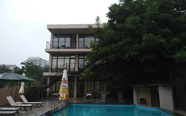 Hotel Amigo I