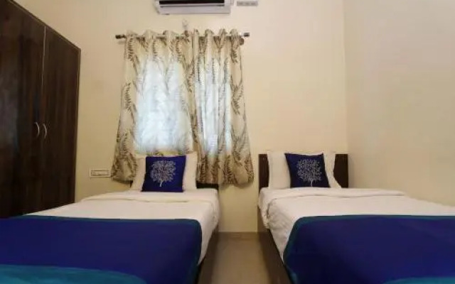 Garden Green Deluxe by OYO Rooms