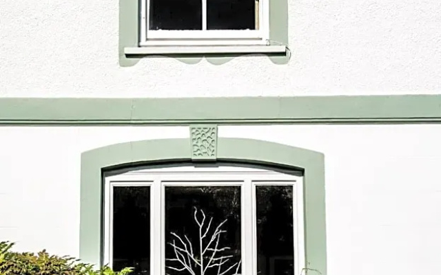Llety Brynawel Guest House