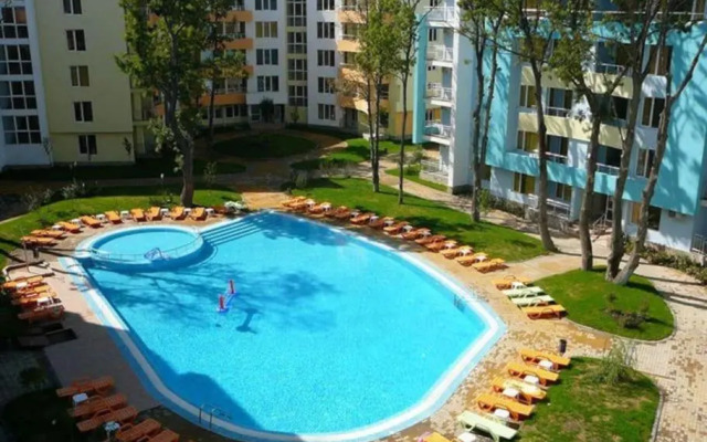 Amazing 2 bedroom apartment next to the beach