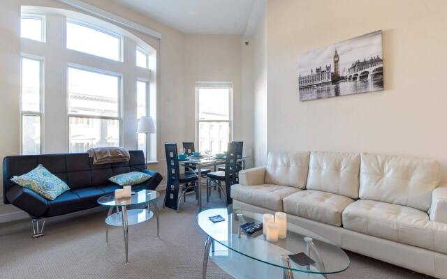 Heaven on Washington Furnished Apartments