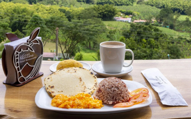 Ayenda La Gran Manzana Hotel