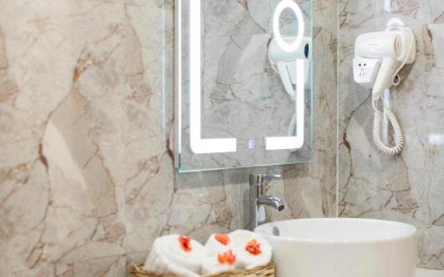 Mem Luxury Apartments And Hotel