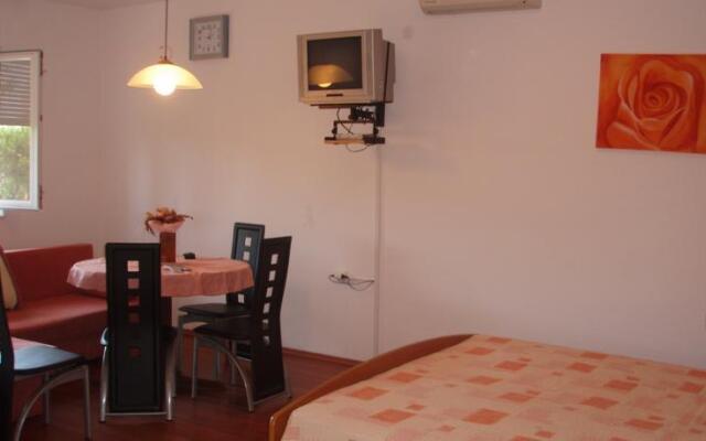 Apartments Bistrović