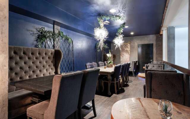 The O Hotel, Trademark Collection by Wyndham