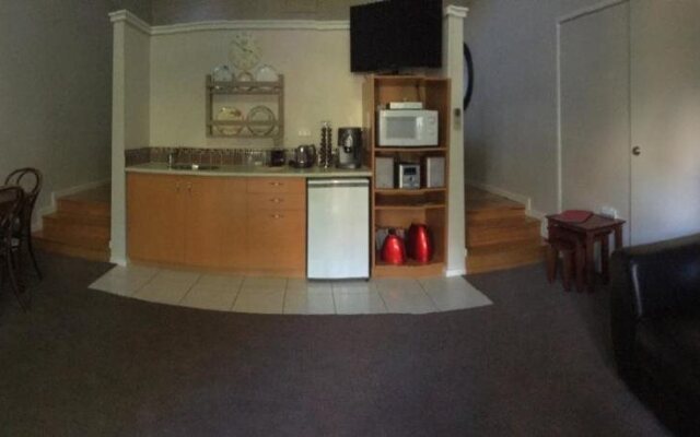 Carlyle House B&B