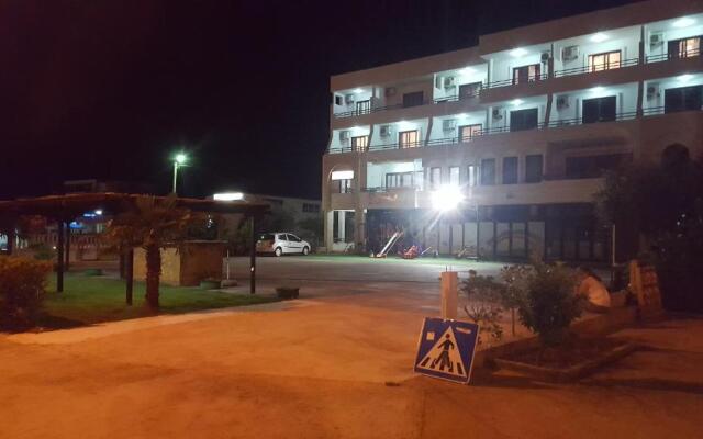Apartments & Studio Haxhibeti