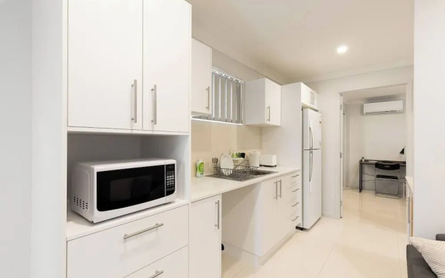 14 Freney St