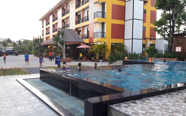 Tawan Anda Garden Hotel