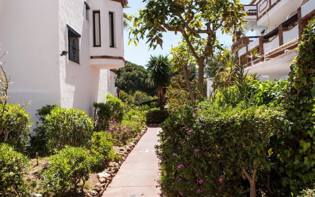 Apartment - 2 Bedrooms with Pool and WiFi - 107322