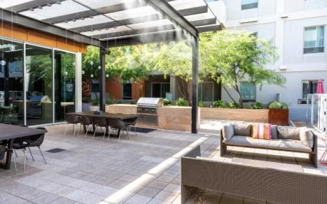Stay Alfred at Broadstone Scottsdale Quarter