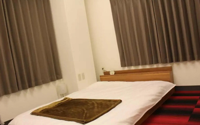SI Large Room Apartmenet in Central Osaka