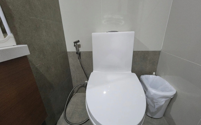 Cozy 1BR Condo in Mandaluyong City With City Skyline View