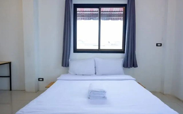 GO INN Night Bazaar Chiang Mai