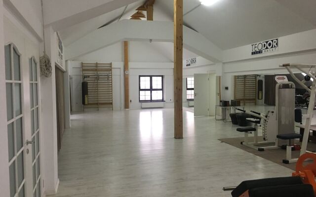 Francesca Residence