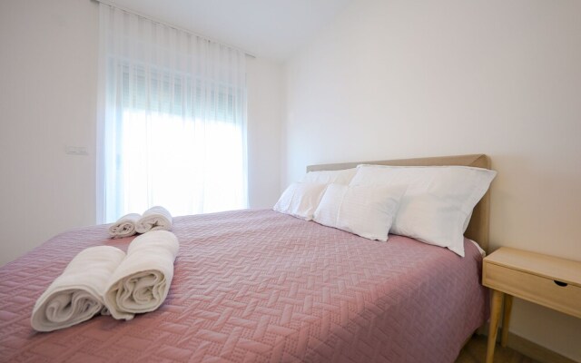 Sandy Beach Apartments