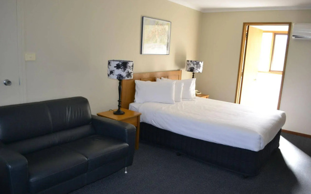 Lightkeepers Inn Motel