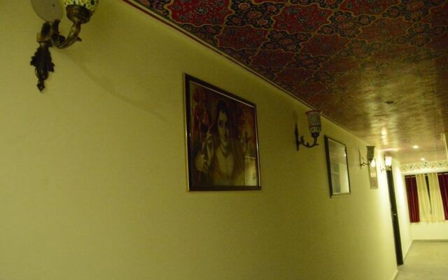 Surya Garh Hotel