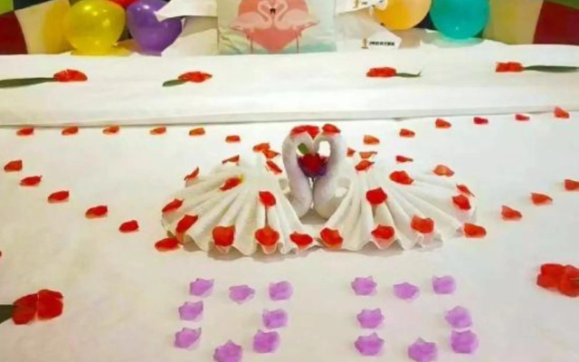 Theme Hotel of No. 8 Mansion (Liuyang Shop)