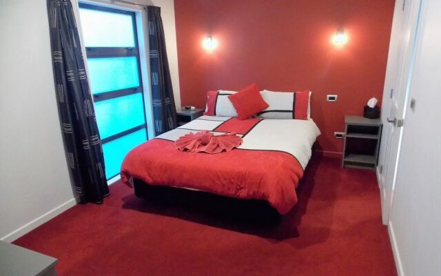 De Vine Martinborough 14 Cologne St